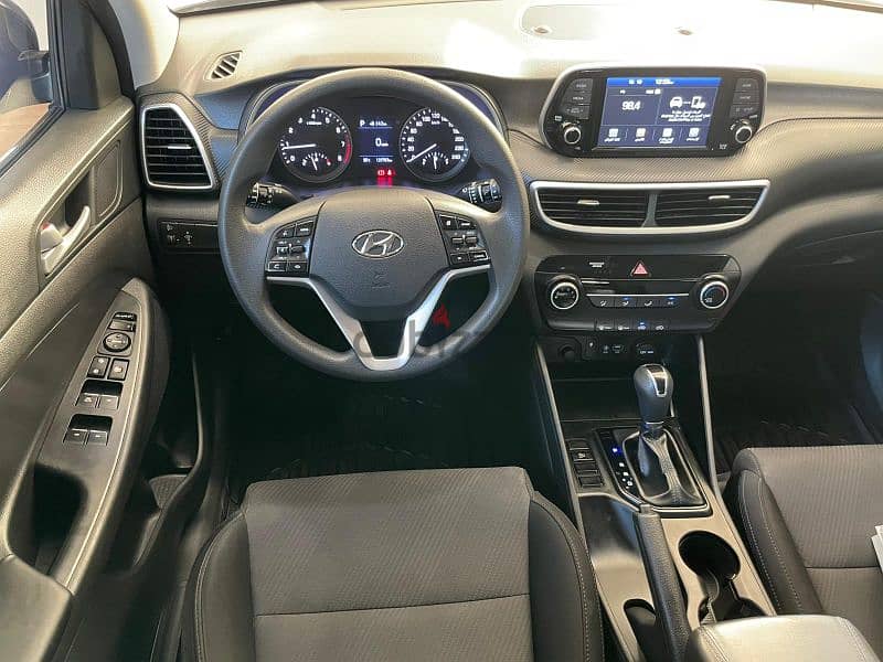 Hyundai Tucson model 2019 Bahrain Agency 4