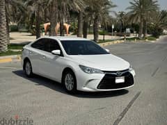 Toyota Camry GL 2016 white 0