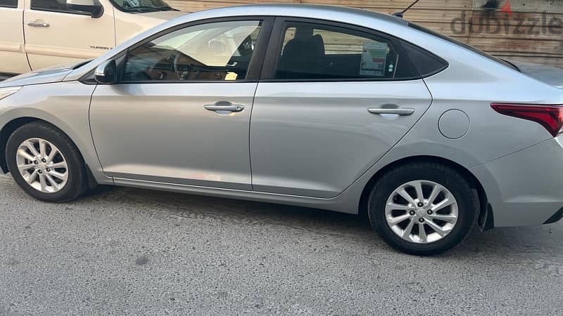 Hyundai Accent 33054000 1