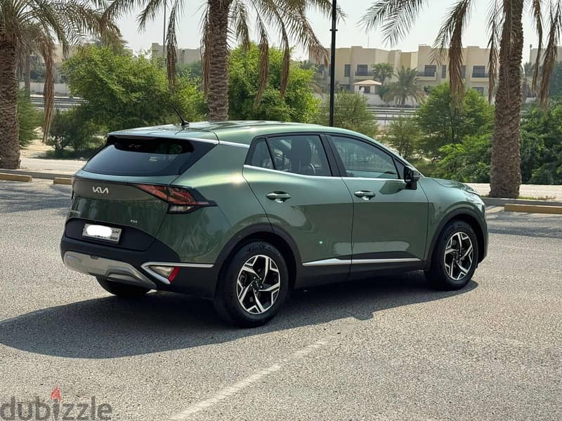 Kia Sportage 2023 grey 6