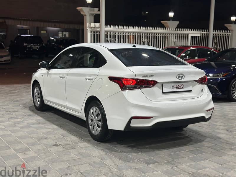 Hyundai Accent 2019 8