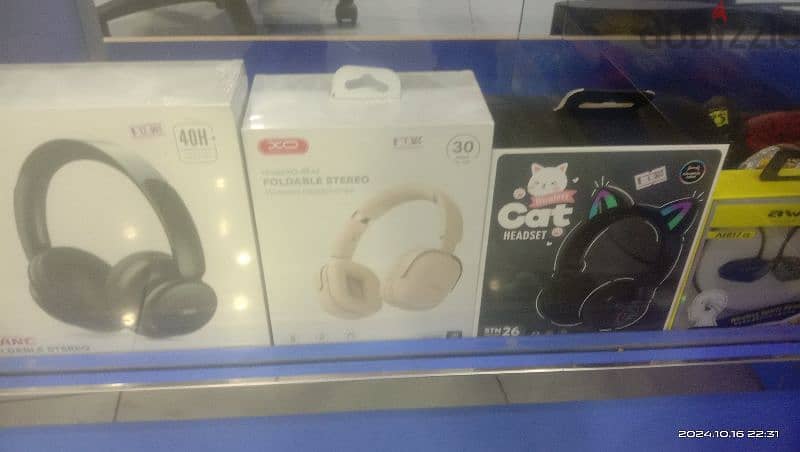 Gaming Head Phone Available 9