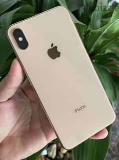 iPhone xs max 64GB in very excellent condition, only the battery excha 0