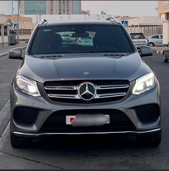 Mercedes-Benz GLE 400 model 2018 top option 4