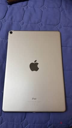 apple ipad pro 10.5 (2017) 0