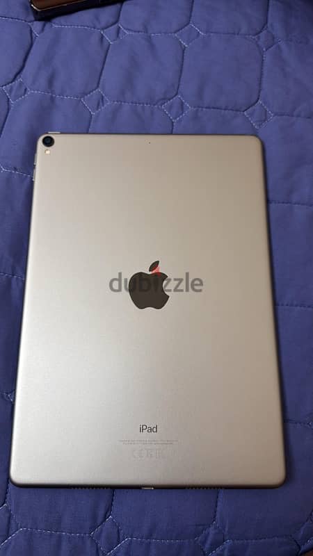 apple ipad pro 10.5 (2017) 3