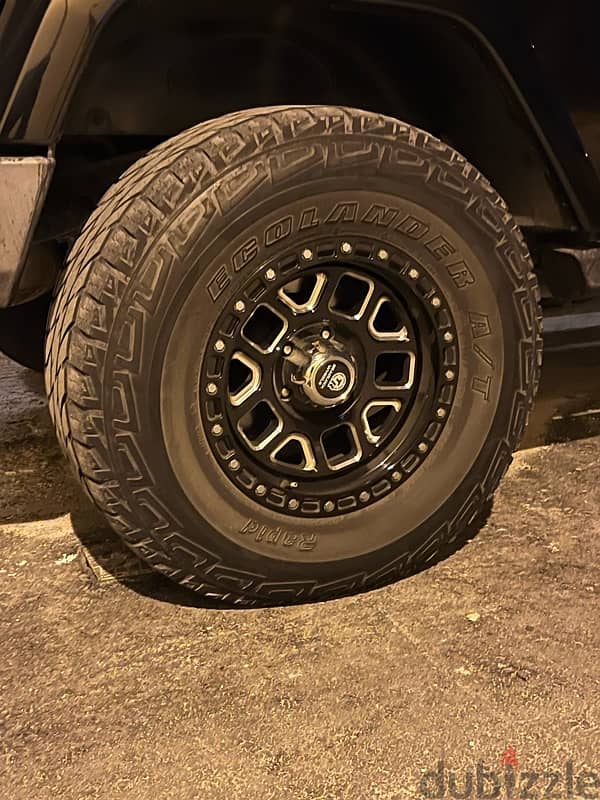 for sale wrangler wheels TR like new 1