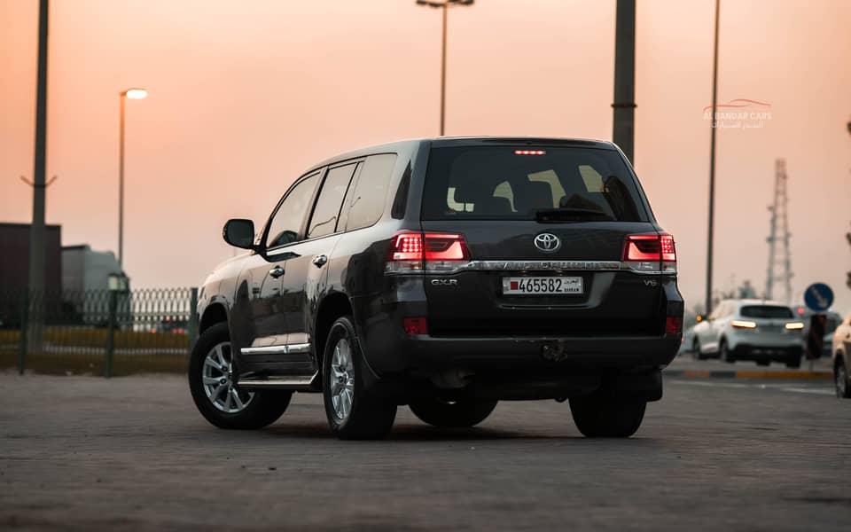 Toyota Land Cruiser 2019 GXR V6 8