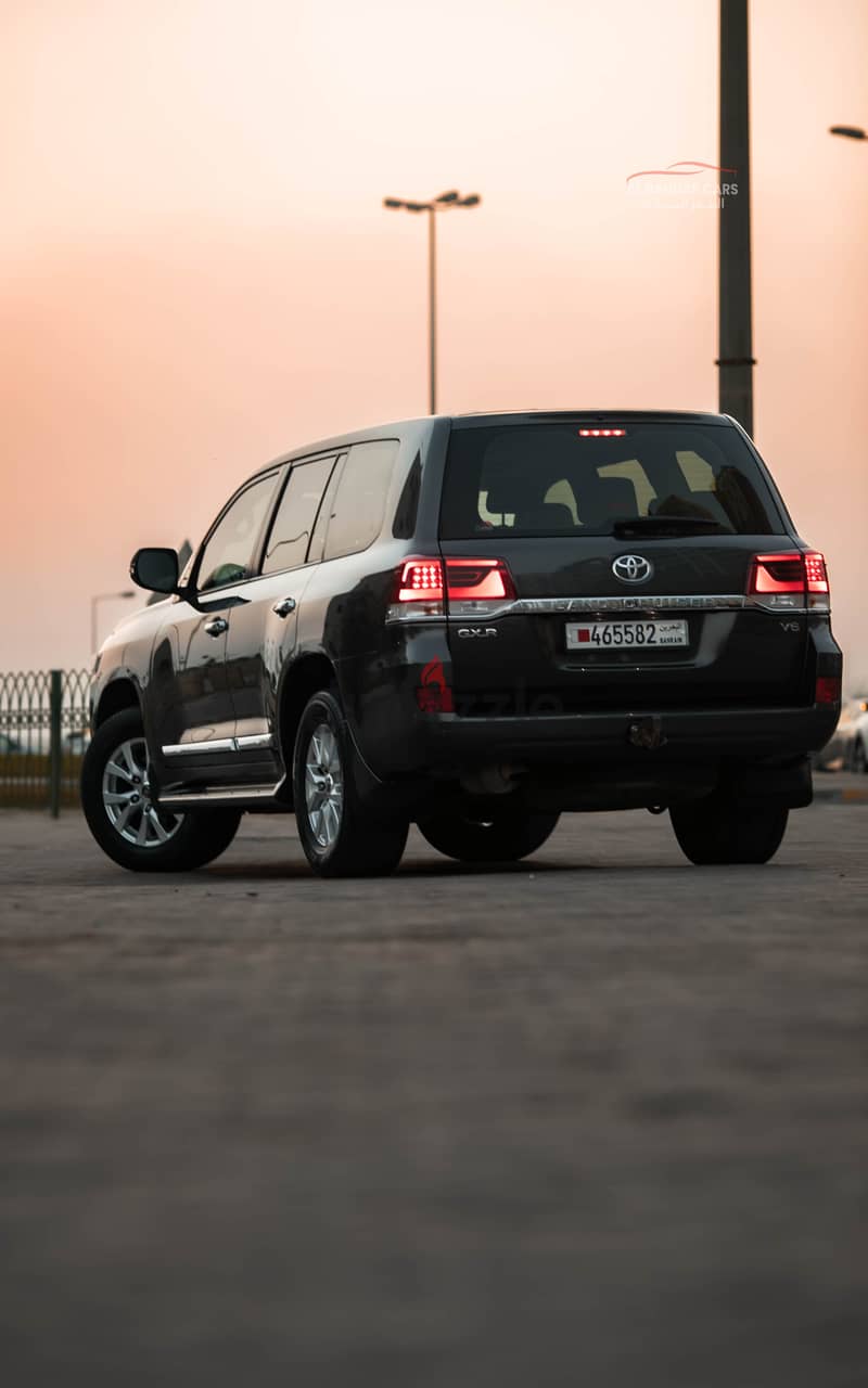 Toyota Land Cruiser 2019 GXR V6 10