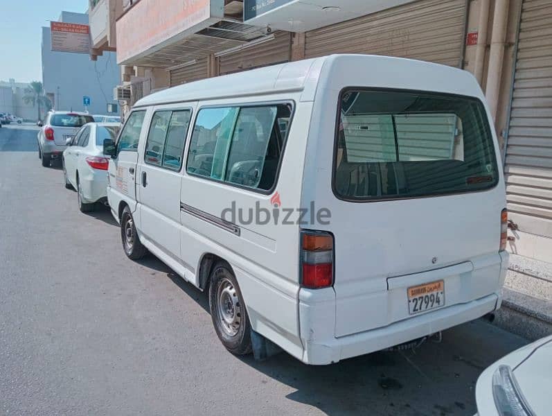 Mitsubishi minibus for sale 3