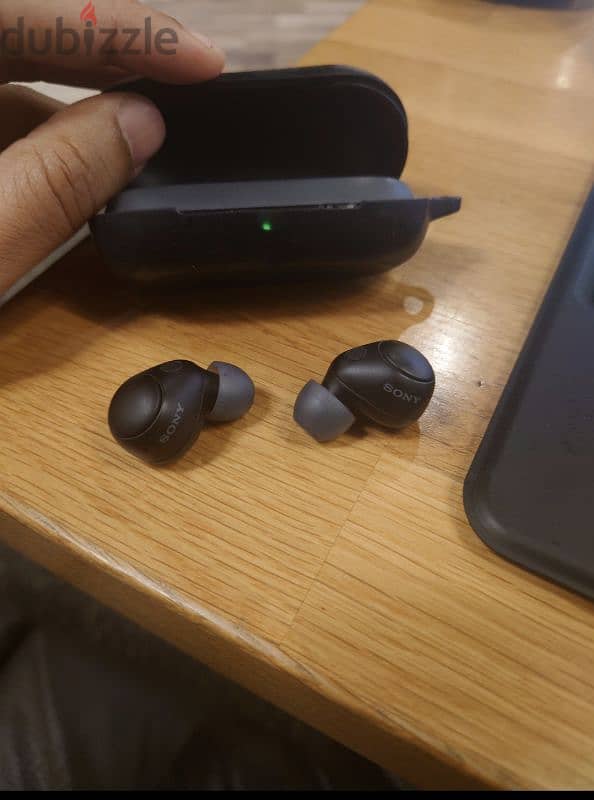 For sale Sony earbuds WF-700N 2