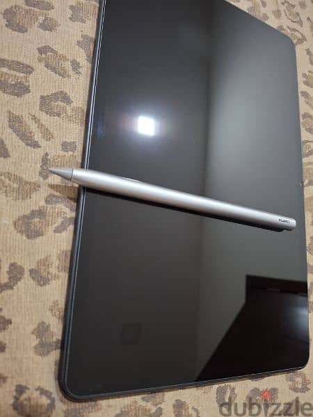 Huawei Ipad 11 with pen 1