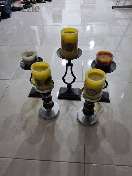 Candle holder with scented candles 4