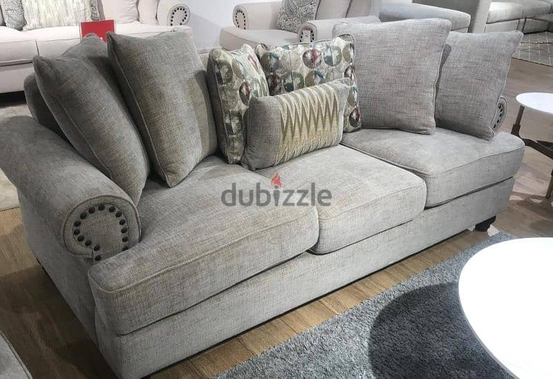 sofa set (Home r us) 2