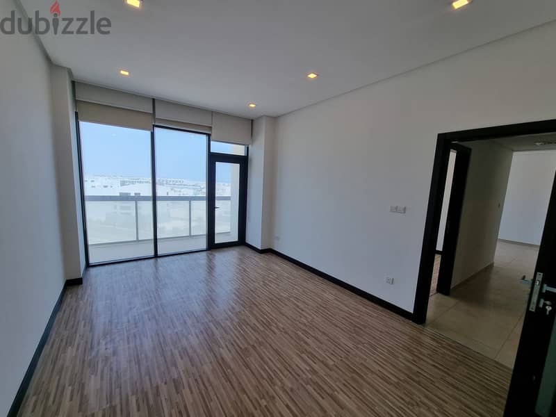 freehold 2 bedrooms for sale in amwaj island 2