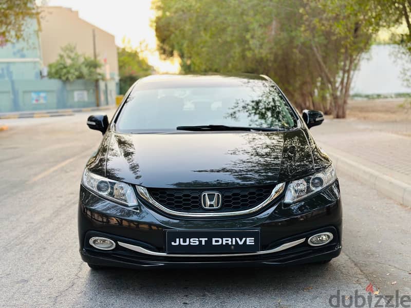 HONDA CIVIC 2013 MODEL WITH 1YEAR PASSING AND INSURANCE 3