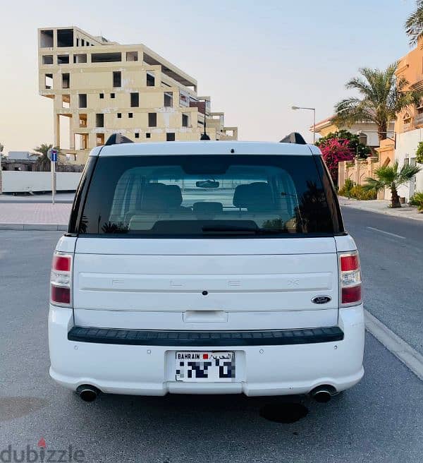 Ford Flex 2017 model for sale. . . . 3000 bd 39498000 5