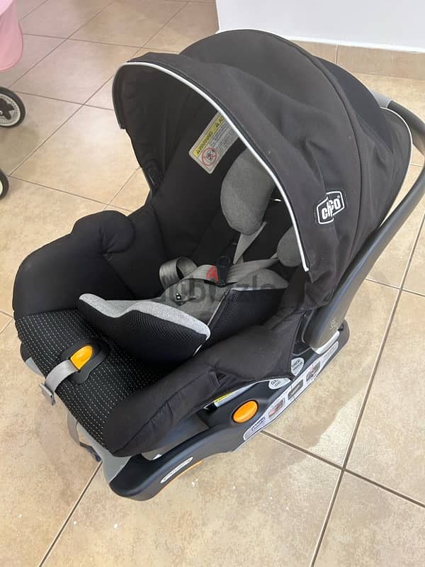 chicco car seat 1