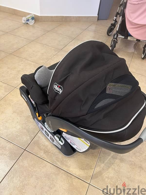 chicco car seat 3