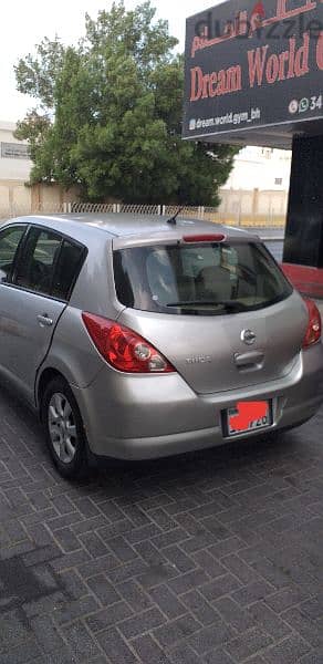 Nissan Tiida 2007 1