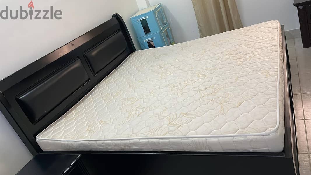 Used bedroom set for sale 1