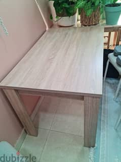 Dinning Table 0