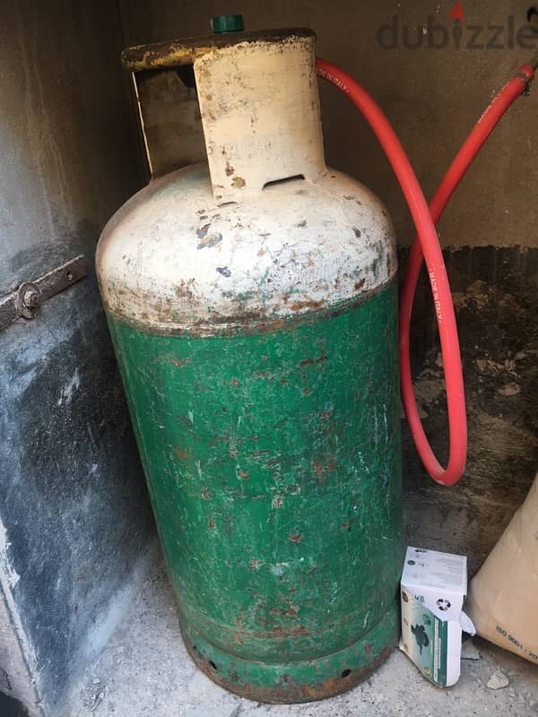 Gas Cylinder 0