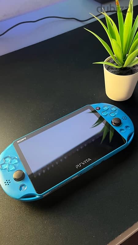 PSVITA Bright Blue 0