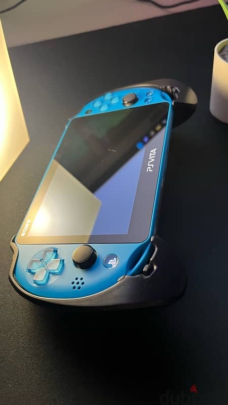 PSVITA Bright Blue 3