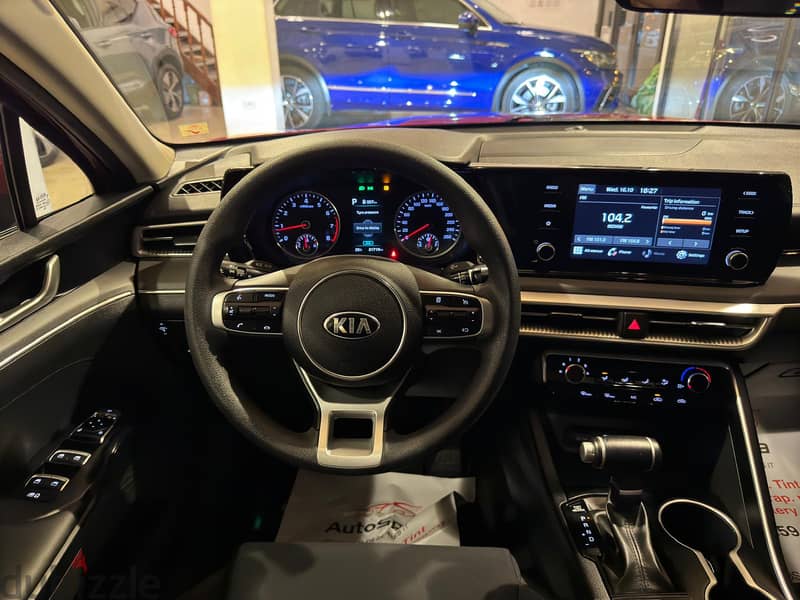 KIA K5 2021 3