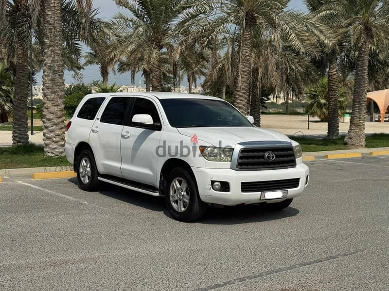 Toyota Sequoia SR5 2009 white 0