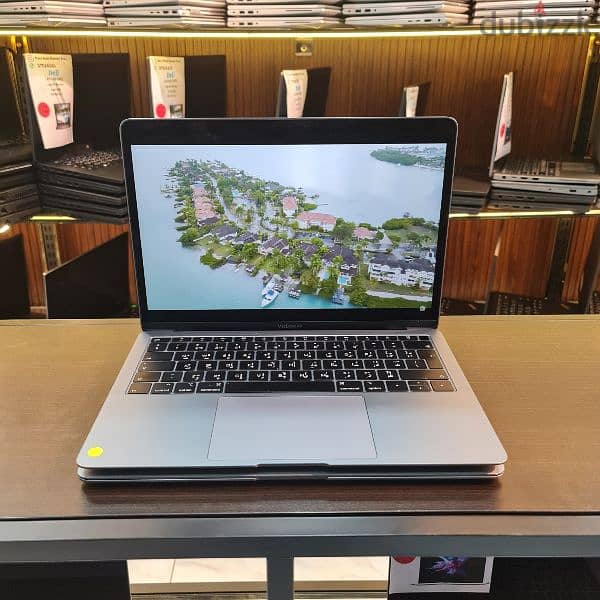 Apple Macbook Air 2018 Core i5-8th Gen 1