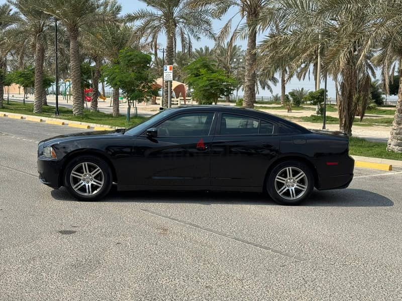 Dodge Charger 2013 black 1