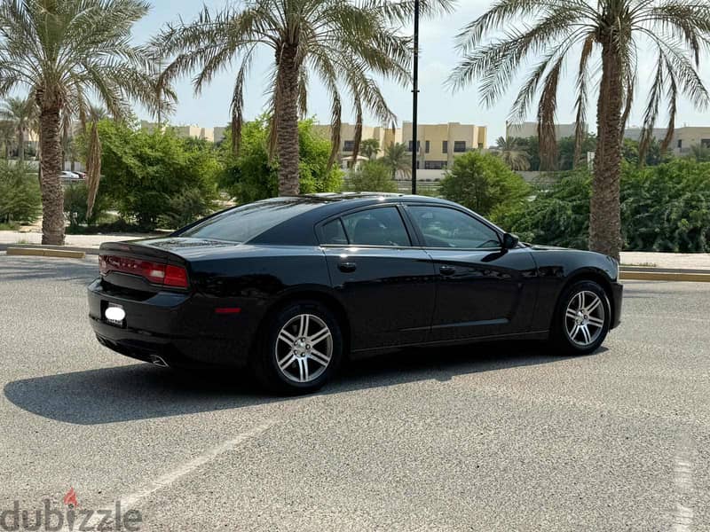 Dodge Charger 2013 black 6