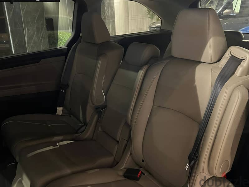 HONDA ODYSSEY V6 MODEL 2018 FOR SALE 10