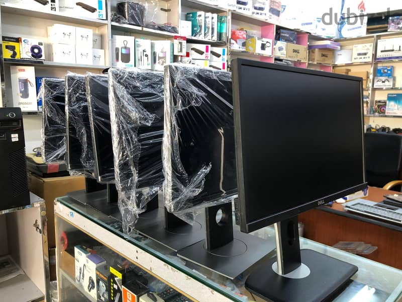 New DELL 22" Full HD IPS LED Monitor Res. 1920x1080p (360* Rotatable) 1