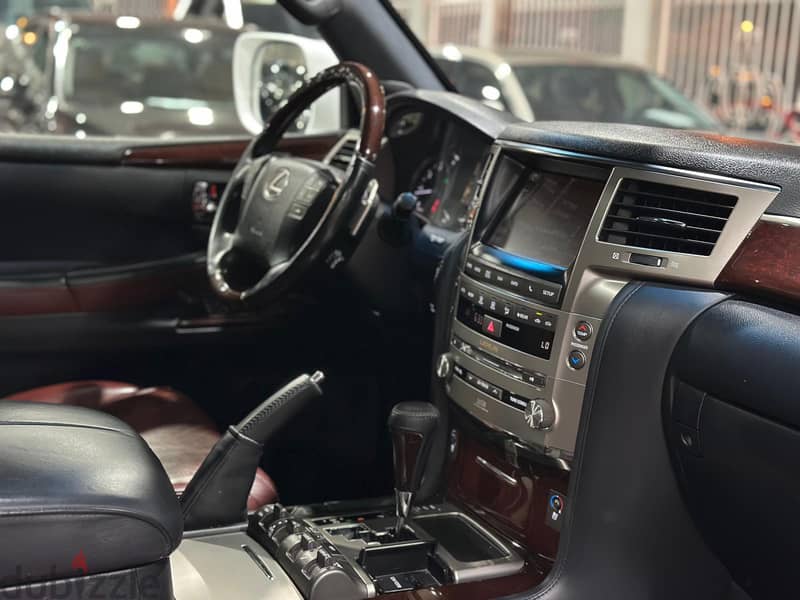 Lexus LX-Series 2014 570 S 4