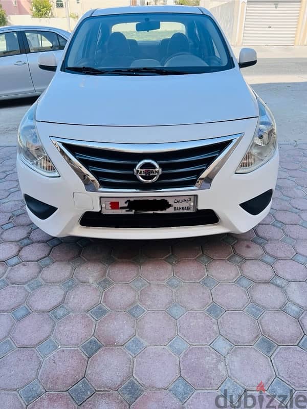 Nissan Sunny 2019 3