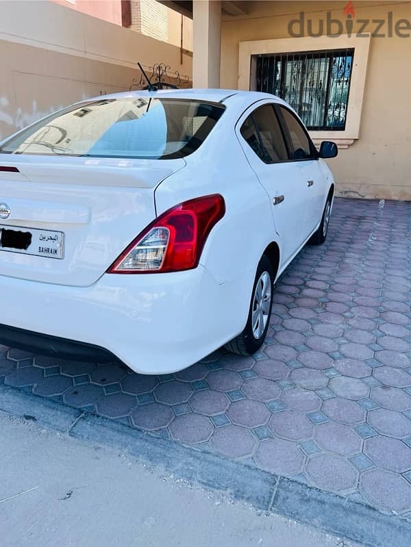 Nissan Sunny 2019 4