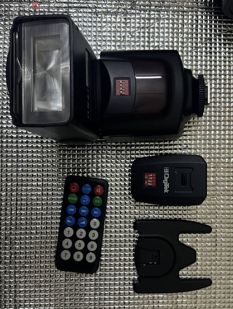 D700 and accessories 2