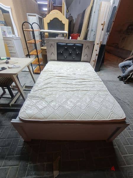 beds avilable any size 11