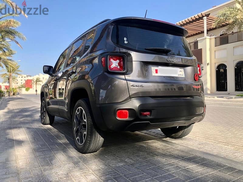 Jeep Renegade 2016 trail hawk for sale 2