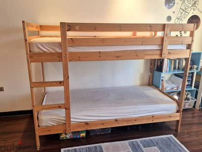 Bunk bed