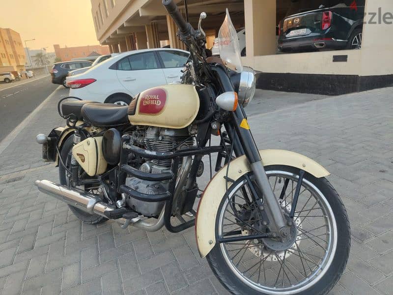 Royal Enfield Classic 500 8