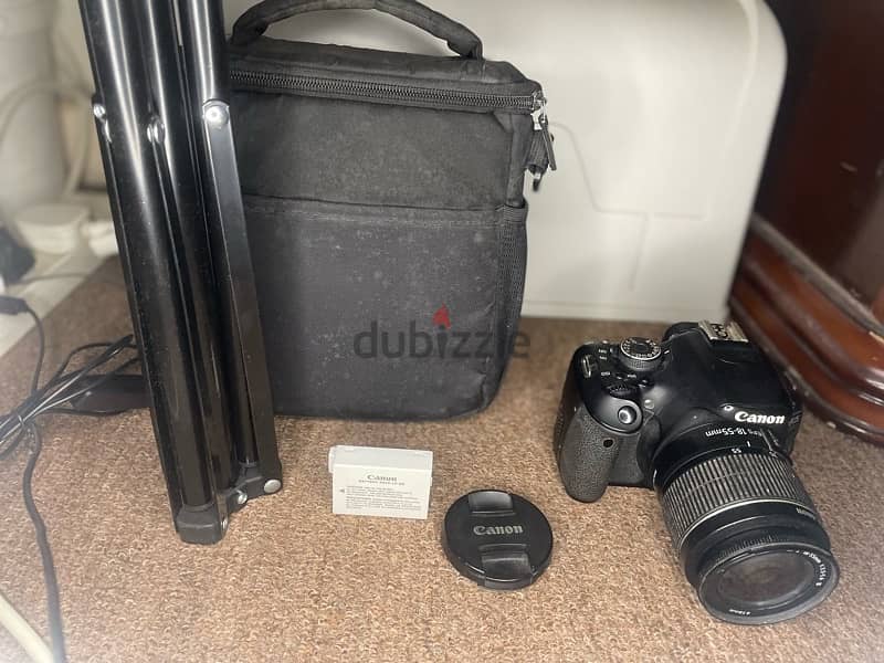 canon 600d dslr camera with bag and charger for sale 8