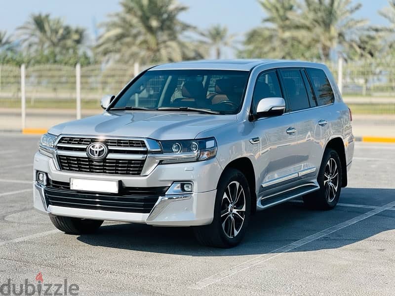 Toyota Land Cruiser 2021 Grand touring Single Owner used 3