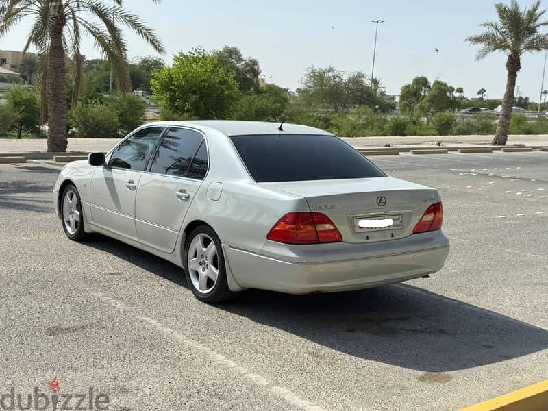 Lexus LS 460 2001 beige 5