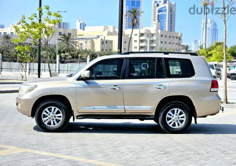 TOYOTA LAND CRUISER VX-R MODEL 2008 FULL OPTION JEEP FOR SALE 6