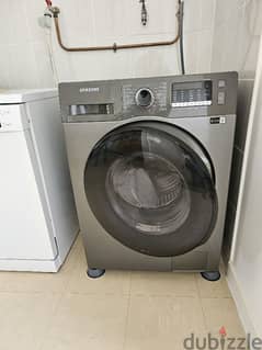 Washer Dryer in mint condition 0