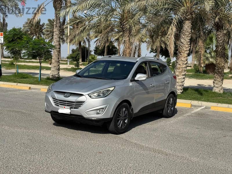 Hyundai Tucson 2016 silver 1